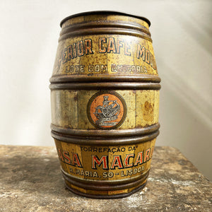 A vintage Cassa Macario Coffee Tin from Lisbon, Portugal - SHOP NOW - www.intovintage.co.uk