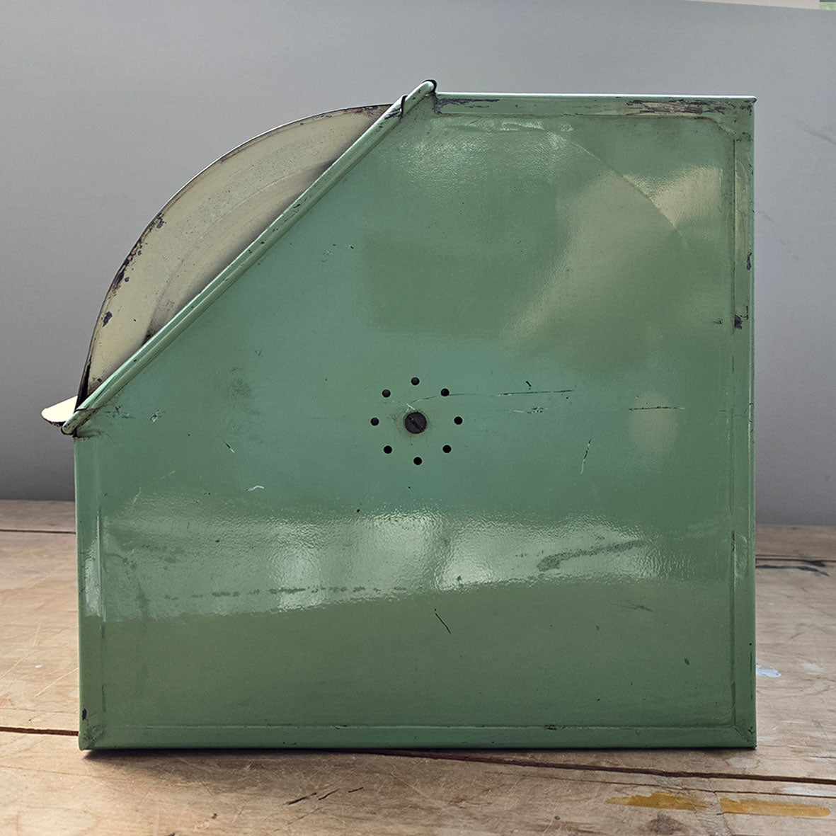 A Vintage Green Arrow bread bin in a fab duck egg green and cream combo, and still having its 'BREAD' and 'Green Arrow' water slide stickers to the front. A great looking item for the vintage kitchen - SHOP NOW - www.intovintage.co.uk