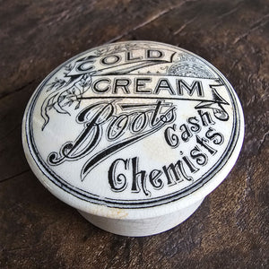 An Edwardian Boots Cold Cream Pot. Lovely crazing to the glazes surface. Marked 'TOO GOOD - PATENT - LONDON'. - SHOP NOW -Intovintage.co.uk