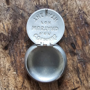 A rare Edwardian Coleman's 'Mustard for the Bath' Tin. Embossed type to the top sprung hinged lid. Great condition. - SHOP NOW - www.intovintage.co.uk