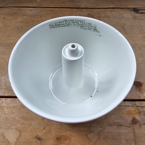 An Antique Grimwade's patented quick cooker pudding bowl with lid, circa 1911, made in England from stoneware pottery. It has a capacity of 2 1/2 pints, 7 inch size with directions printed on bowl and lid, you just need string to tie it up before cooking! SHOP NOW - www.intovintage.co.uk