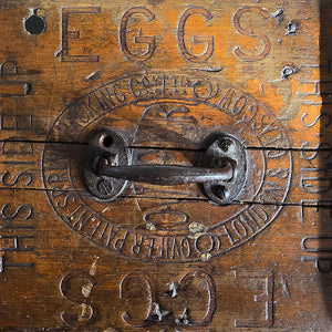 This is one of the best Egg Boxes we have ever seen. Fantastic stamped typography to the front and back with perfectly aged ironwork, and a beautiful honey tone to the woodwork. Clucking fantastic! - SHOP NOW - www.intovintage.co.uk