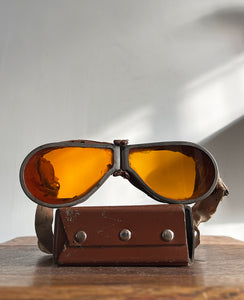A fantastic pair of original British Army MT goggles with their original box. Amber glass lenses, leather trim and original elastic. These goggles were worn by drivers, tank crews, dispatch riders and more, throughout the Second World War - SHOP NOW - www.intovintage.co.uk