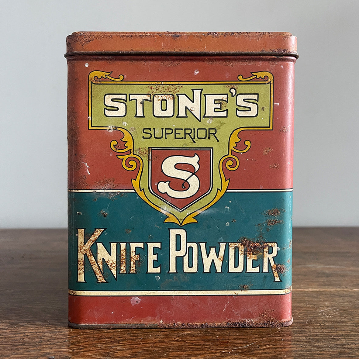 Snife Poder A Vintage Stone's Knife Powder Tin - IntoVintage.co.uk – Intovintage.co.uk