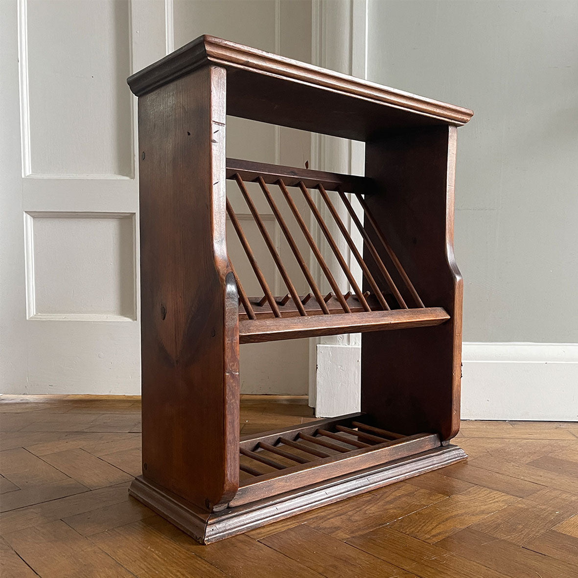 A Vintage Penny Pine Plate Rack perfect for the country farmhouse kitchen. It has a lovely deep dark pine colour too it and an old Victorian One Penny piece inset into the top - SHOP NOW - www.intovintage.co.uk