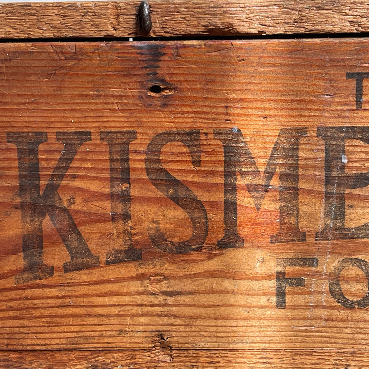 A clean example of a Kismet Junior Foot Pump Box. Great typography to the sides. - SHOP NOW - www.intovintage.co.uk