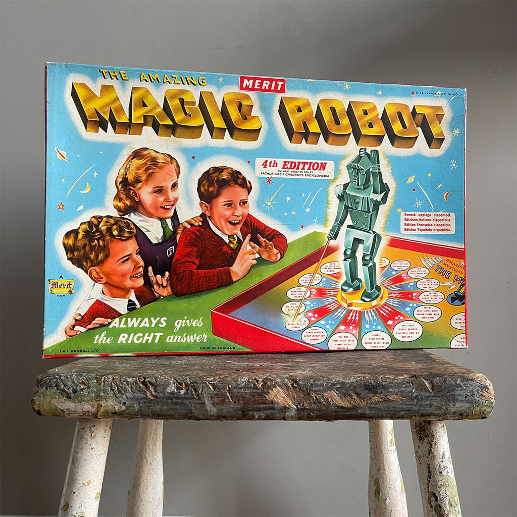 In great original condition and great colourful graphics, this Magic Robot, 4th Edition game from the 50's will give you hours of fun - SHOP NOW - www.intovintage.co.uk