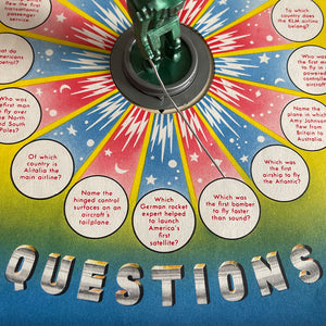 In great original condition and great colourful graphics, this Magic Robot, 4th Edition game from the 50's will give you hours of fun - SHOP NOW - www.intovintage.co.uk
