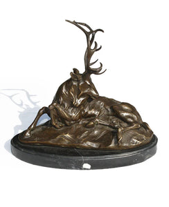 A fine quality 'hot cast' Bronze Stag mounted on an attractive marble block base. Superbly well modelled - SHOP NOW - Intovintage.co.uk
