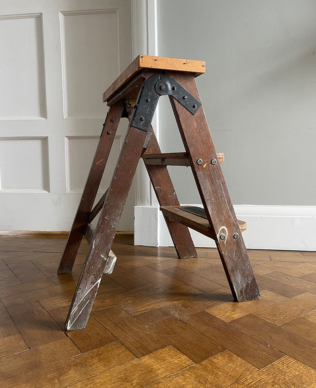A great set of Vintage workshop Step Ladders with loads of wear and original splodges of paint! Very slim when folded so great for storage. - SHOP NOW - www.intovintage.co.uk