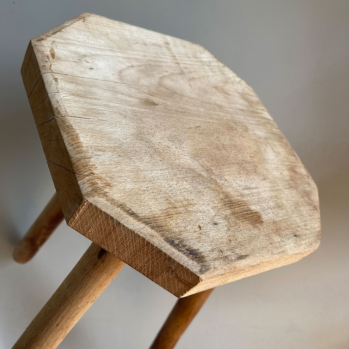 A nice and clean Vintage Elm provincial milking Stool with octagonal seat. Good natural colour - SHOP NOW - www.intovintage.co.uk