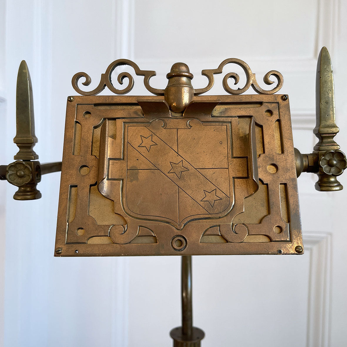 An interesting Gothic Brass Table Lamp with coat of arms to the front. The lamp sits a-top a brass fluted column base with swan neck. Wired for electricity with antique fabric covered cable, new plug and pat tested. - SHOP NOW - www.intovintage.co.uk