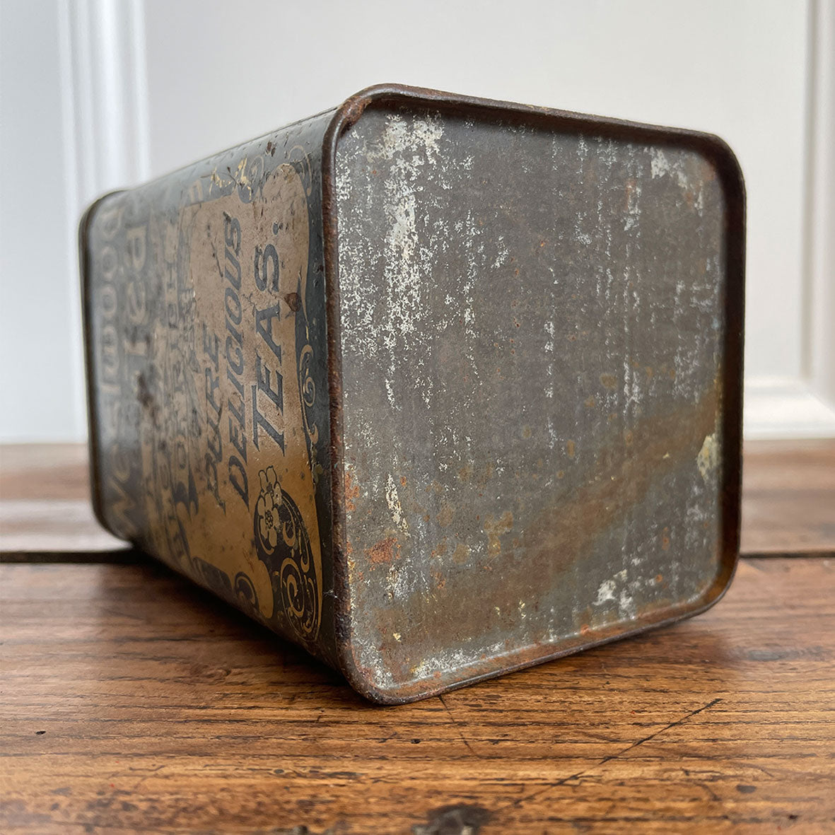 A large Victorian Westwood 1lb Tea Tin. Great design & typography to all of the sides. Hinged lid and nice and clean inside too - SHOP NOW - www.intovintage.co.uk