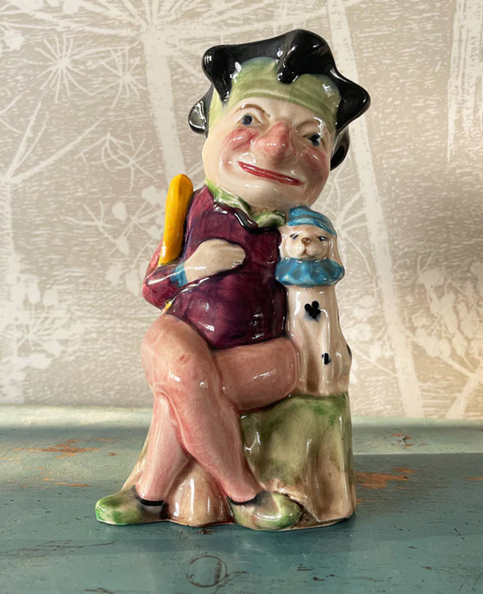 A fun Mr Punch Toby Jug by Wain & Sons, London - SHOP NOW - www.intovintage.co.uk