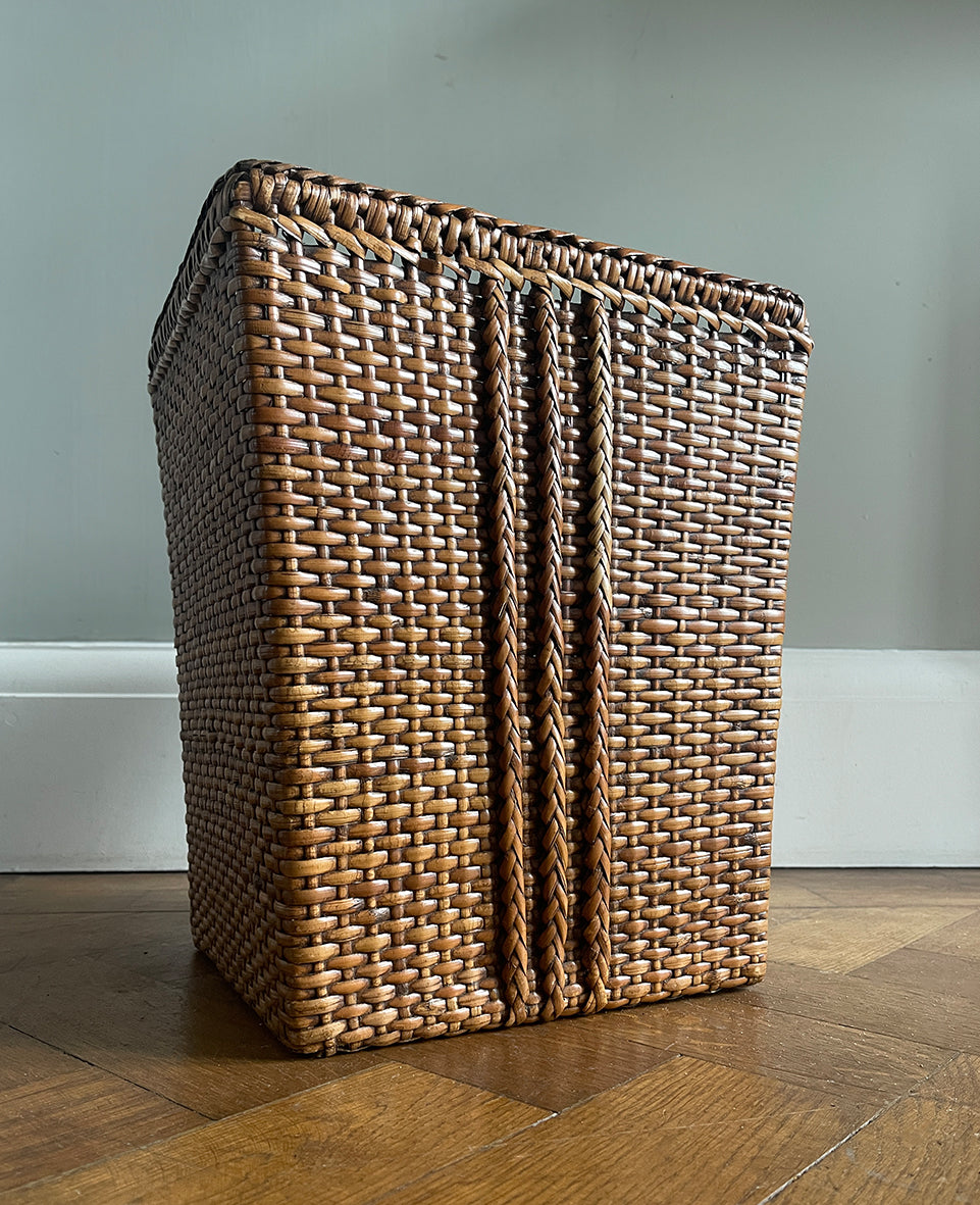 A nice looking Vintage wire framed wicker bin. With a nice rich brown colour and interesting three stripe detail to the front and reverse - SHOP NOW - www.intovintage.co.uk