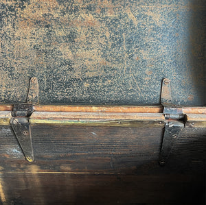 A stunning leather clad and brass studded Wine Chest with a great aged look, wear and colour. It has a hinged and barrel top with sturdy brass handle on each side. Inside sees an inner metal bin with handy handles making it easy to remove. Will hold 12 bottles of wine - SHOP NOW - www.intovintage.co.uk