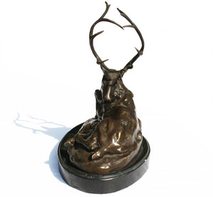 A fine quality 'hot cast' Bronze Stag mounted on an attractive marble block base. Superbly well modelled - SHOP NOW - Intovintage.co.uk