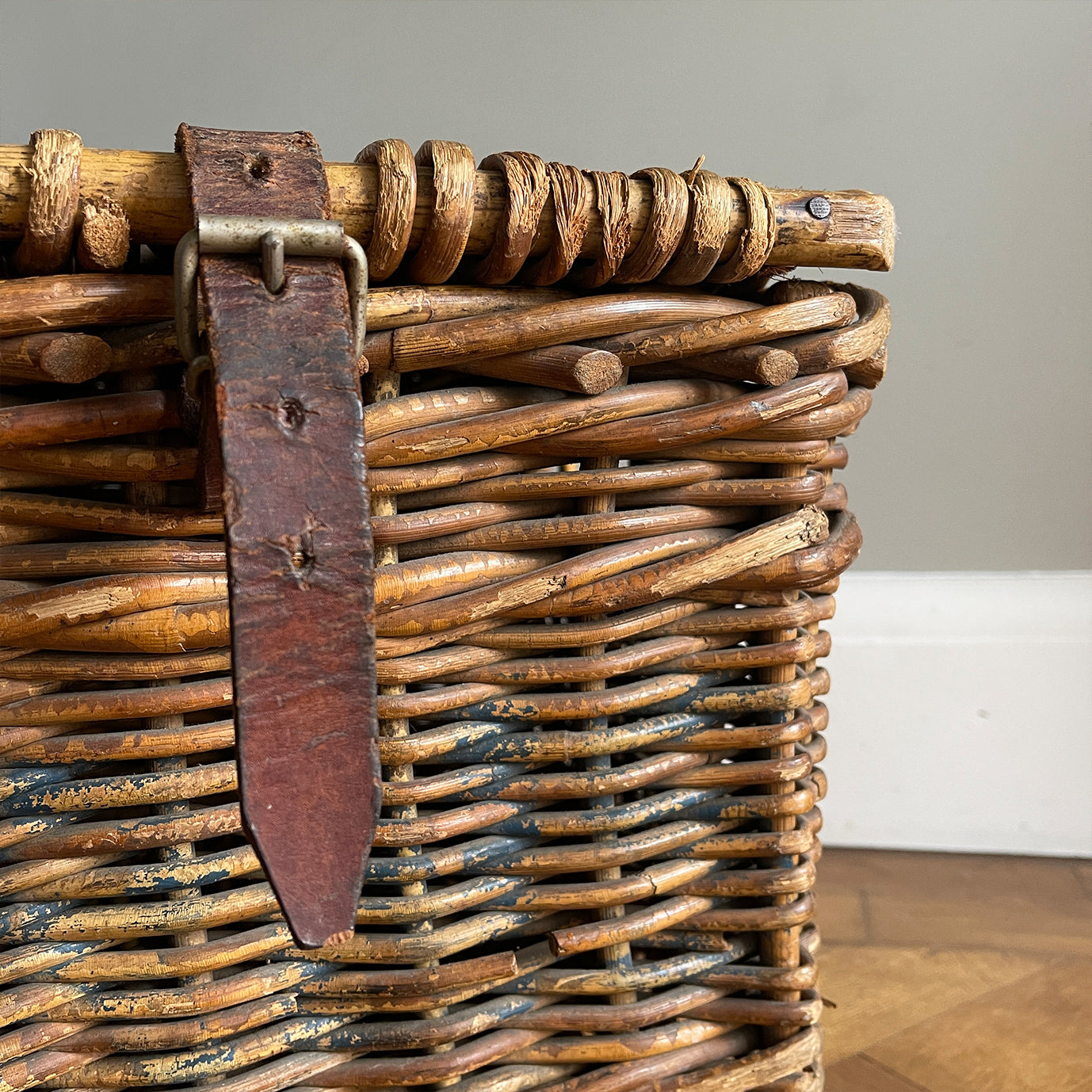 A good looking and practical Vintage Wicker Laundry Basket. This basket would have originally have been used in a commercial laundry Makes great storage in the house or perfect for a summer picnic! - SHOP NOW -www.intovintage.co.uk