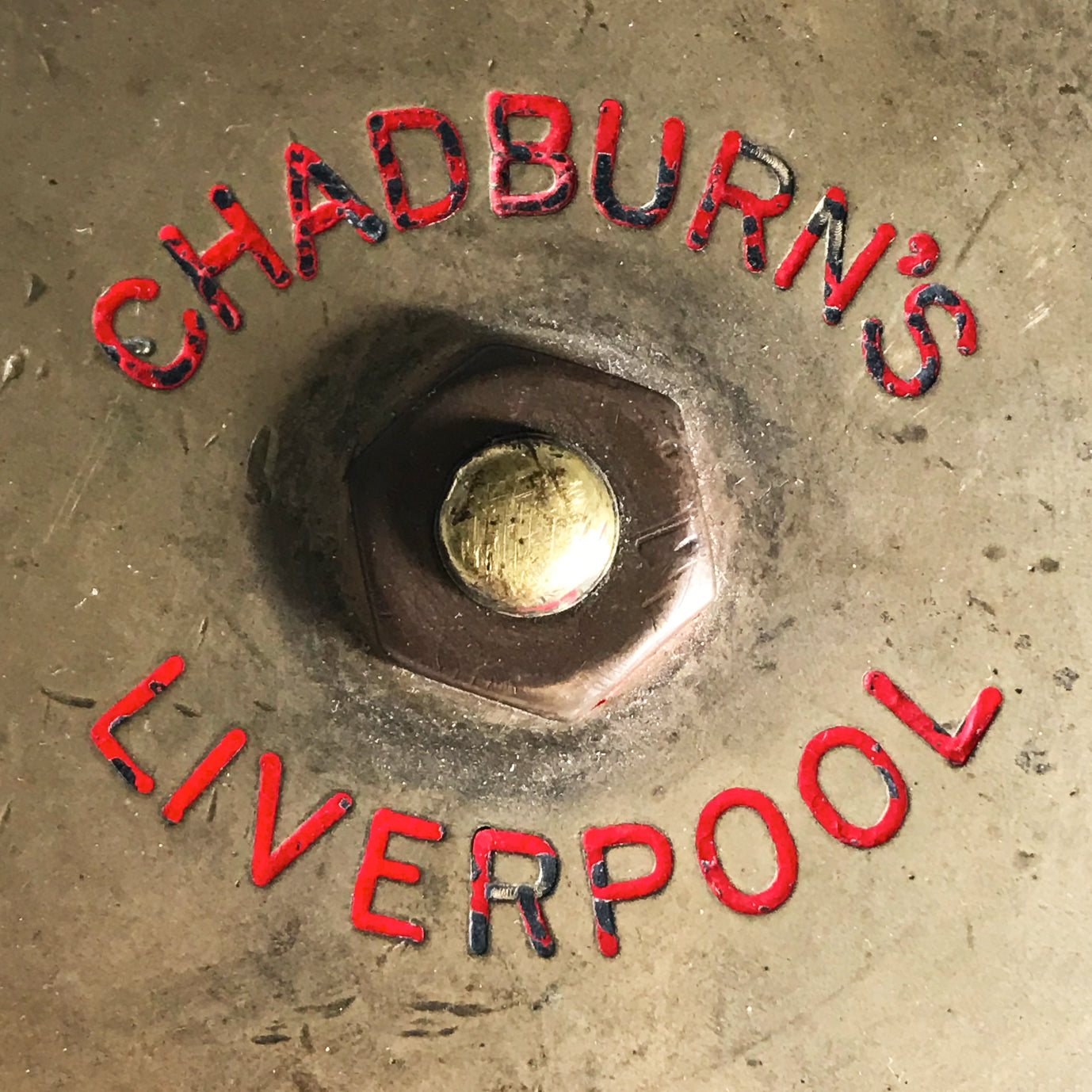 Chadburns Of Liverpool ships telegraph bell, with brass pull handle and spring loaded mechanism. Chadburn's of Liverpool were famous for manufacturing the engine room telegraphs and steam whistles, for use on the famous Titanic. Mounted to the wall this would make a fantastic door or dinner bell! - SHOP NOW - www.intovintage.co.uk