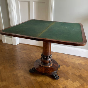 A quality William IV Mahogany Card Table with well carved detail to the solid mahogany pedestal leading to shaped collar with circular base and carved paw feet with original castors. - SHOP NOW - www.intovintage.co.uk