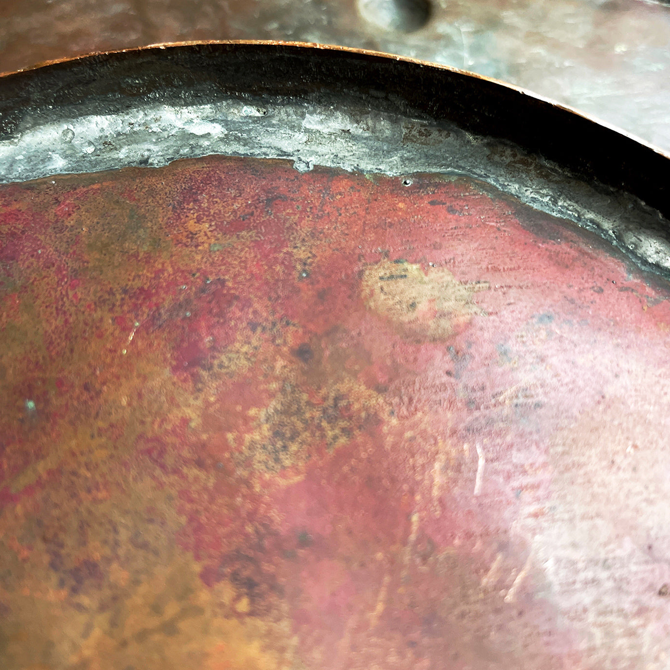 A large hand beaten Arts & Crafts Copper Charger in the Cornish Newlyn style. Beautiful colour and texture. Looks amazing as a table piece - SHOP NOW - www.intovintage.co.uk