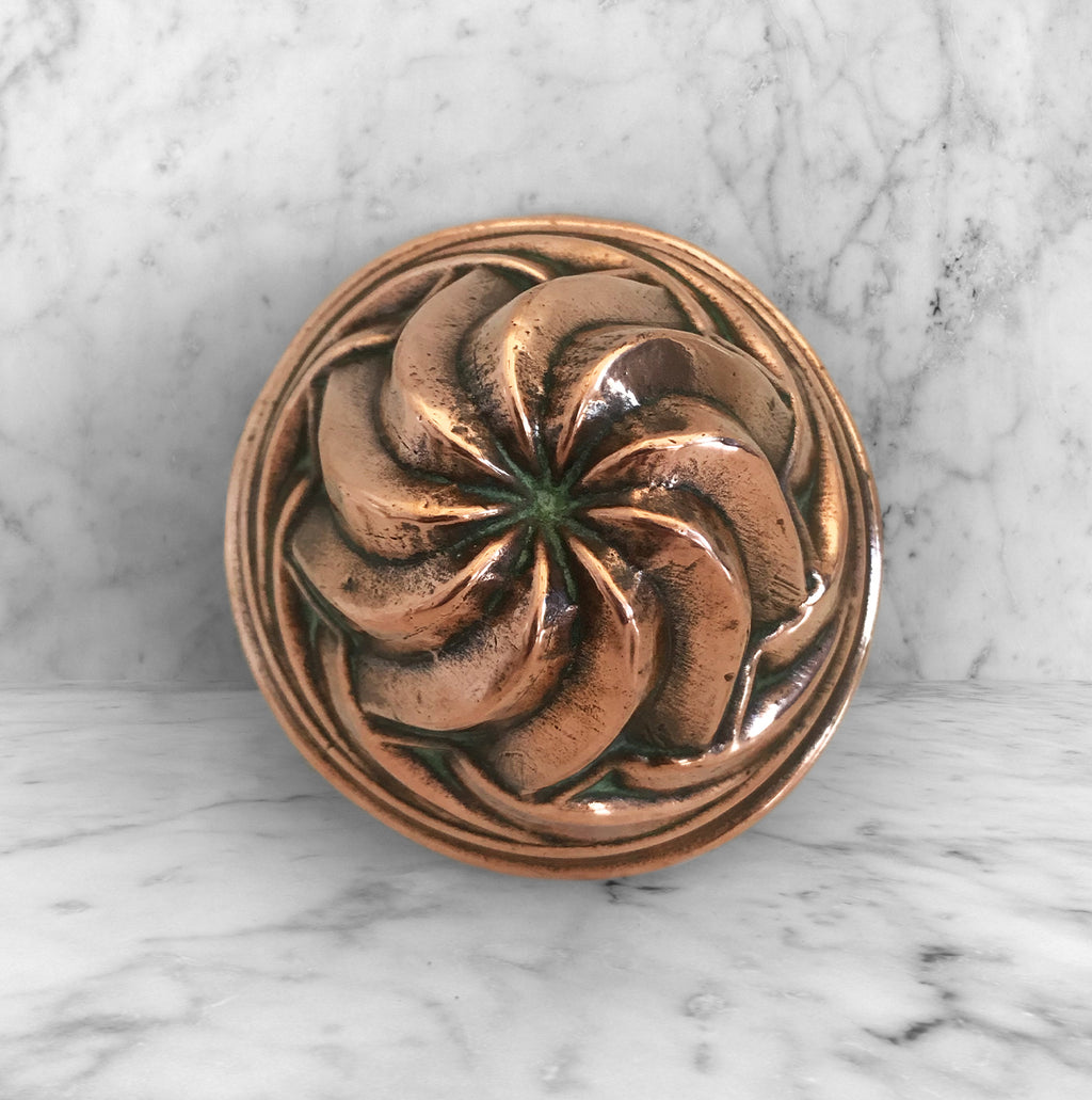 Nice small Victorian Copper Jelly or Blancmange Mould The Copper has a wonderl swirl pattern with a beautiful aged patina. Marked '123' on its rim - SHOP NOW - www.intovintage.co.uk