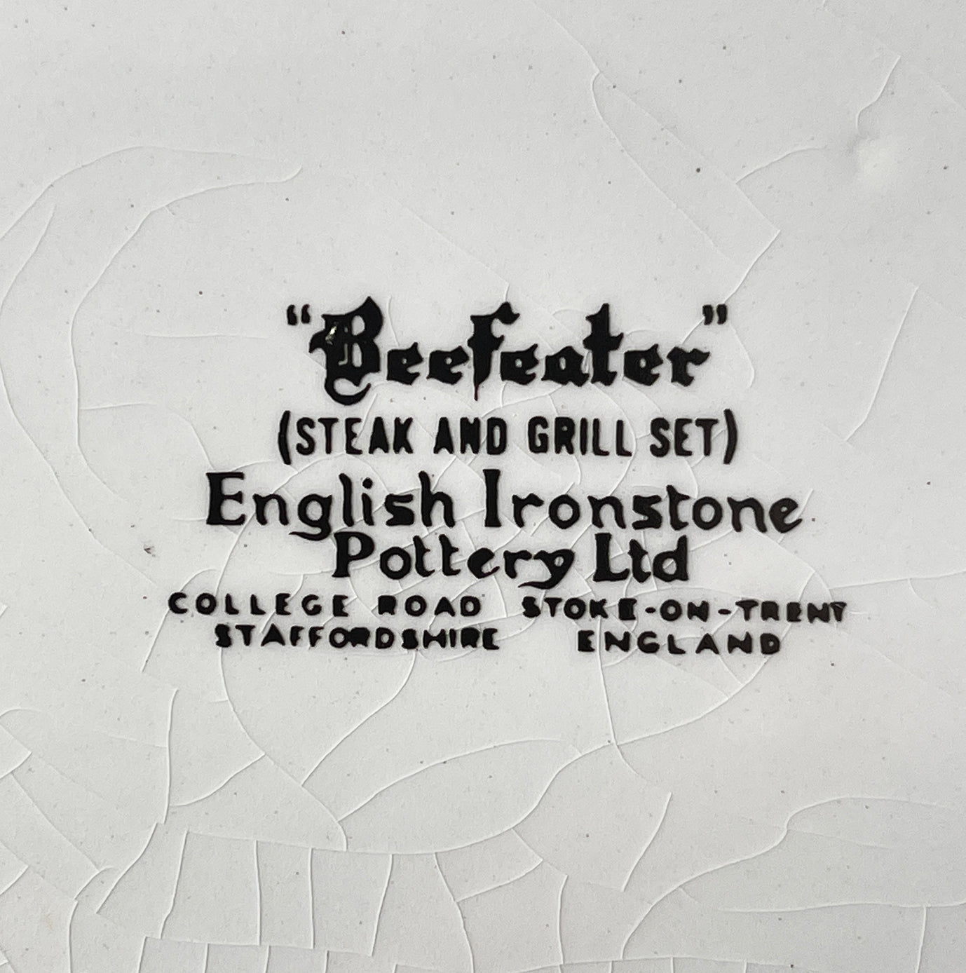 A set of funky 4 Vintage 1970's English Ironstone Pottery "Beefeater" Steak and Grill Plates - SHOP NOW - www.intovintage.co.uk