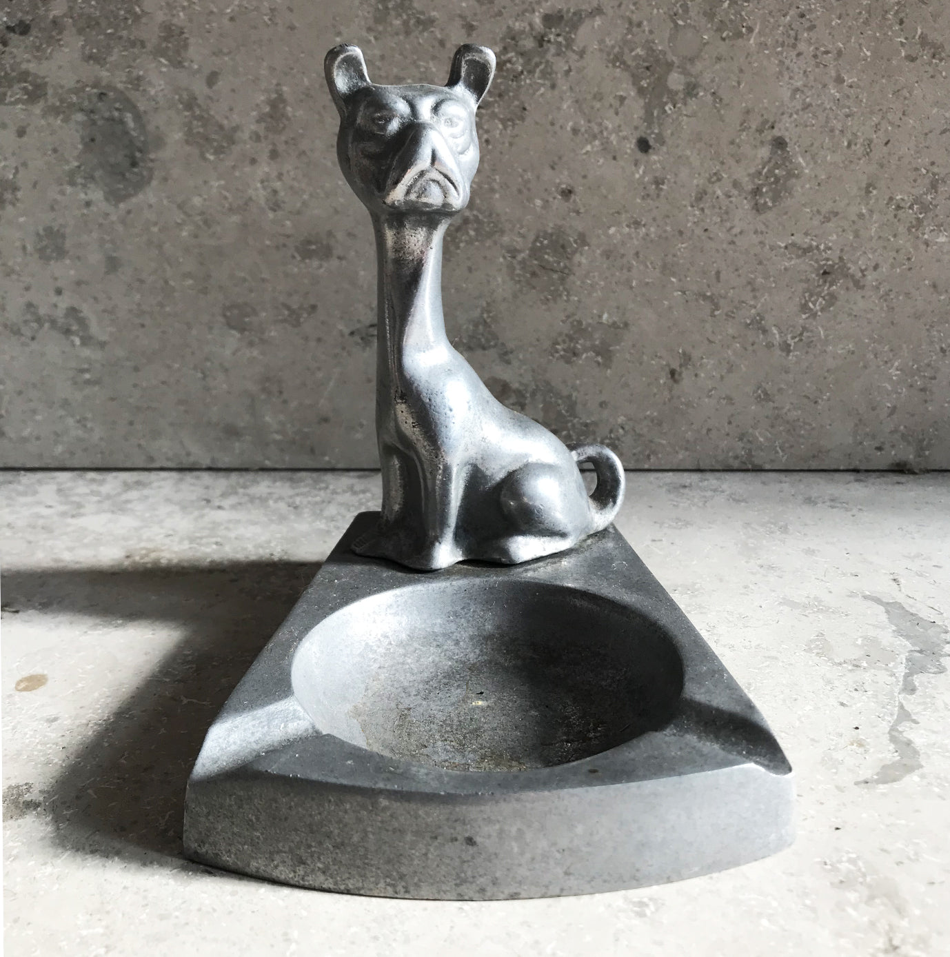 Cool vintage French Bulldog ashtray, probably from the 30's/40's. The pooch sits upright and proud on the edge of the bowl - SHOP NOW- www.intovintage.co.uk