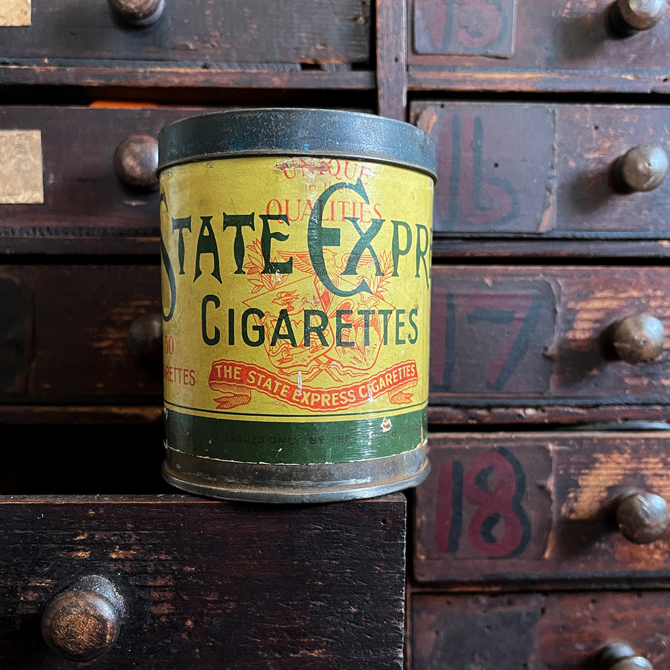A scarce Ardath 'State Express No. 555' Round Cigarette Tin with fantastic period typography to the label and a pressed tin lid. - SHOP NOW - www.intovintage.co.uk