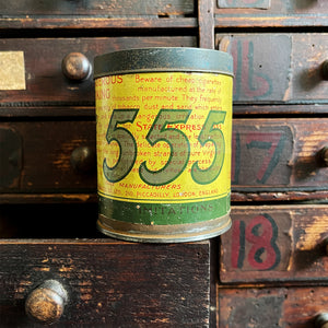 A scarce Ardath 'State Express No. 555' Round Cigarette Tin with fantastic period typography to the label and a pressed tin lid. - SHOP NOW - www.intovintage.co.uk