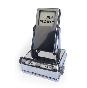 Vintage chrome flip calendar that would look the part on anyone's desk - SHOP NOW - www.intovintage.co.uk