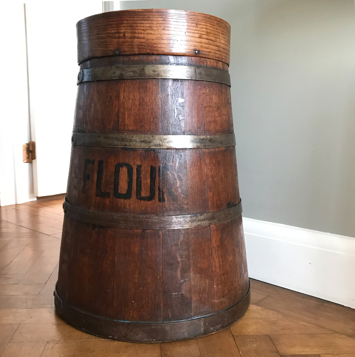 Fantastic Coopered Oak Antique Flour Bin, probably Georgian. A good size bin that tapers to the top and is bound with steel rings. The original aged black lettering is still on the front and the wood has aged to a beautiful mellow golden colour - SHOP NOW - www.intovintage.co.uk