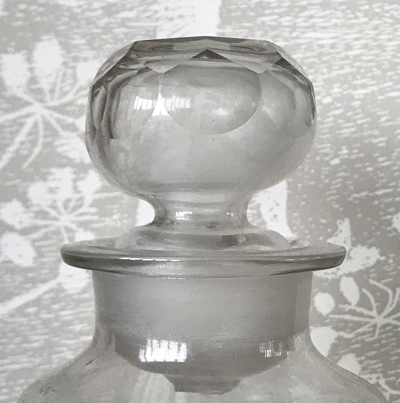 Vintage Clear Apothecary Bottle with an original paper label from Hedley E. Dwelly, High-Class Drug Stores, 41, Acton Lane, Harlesden. N.W. London - SHOP NOW - www.intovintage.co.uk