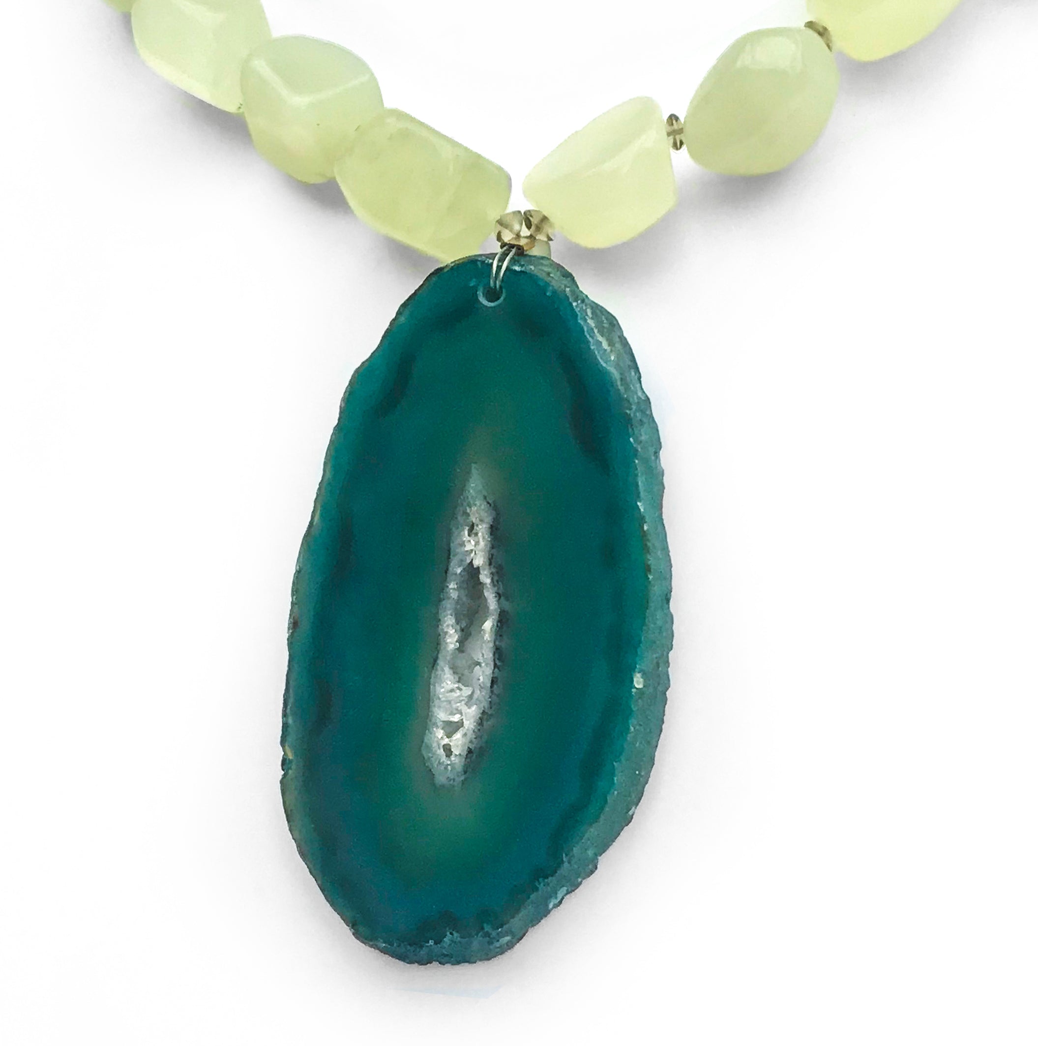Vintage Green Agate Necklace. Find this and other Vintage jewellery for sale at Intovintage.co.uk. Into Vintage