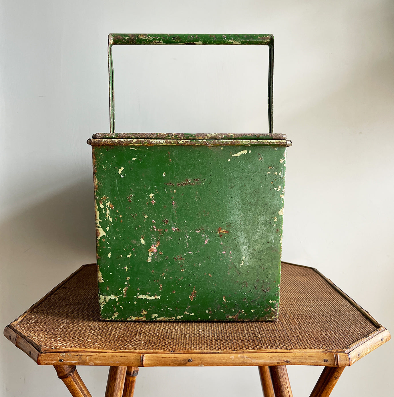 A superb double layered Industrial Trug with super chippy green paint. The tray that nestles in to the top area has two handy compartments for smaller items leaving the below space for larger items. Super sturdy and practical - SHOP NOW - www.intovintage.co.uk