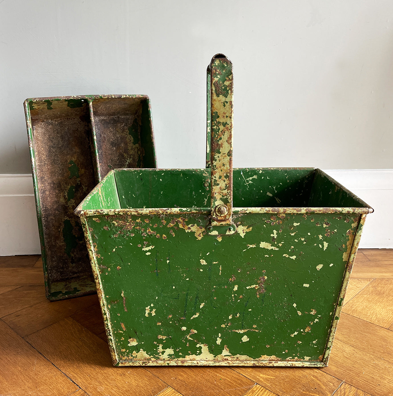 A superb double layered Industrial Trug with super chippy green paint. The tray that nestles in to the top area has two handy compartments for smaller items leaving the below space for larger items. Super sturdy and practical - SHOP NOW - www.intovintage.co.uk