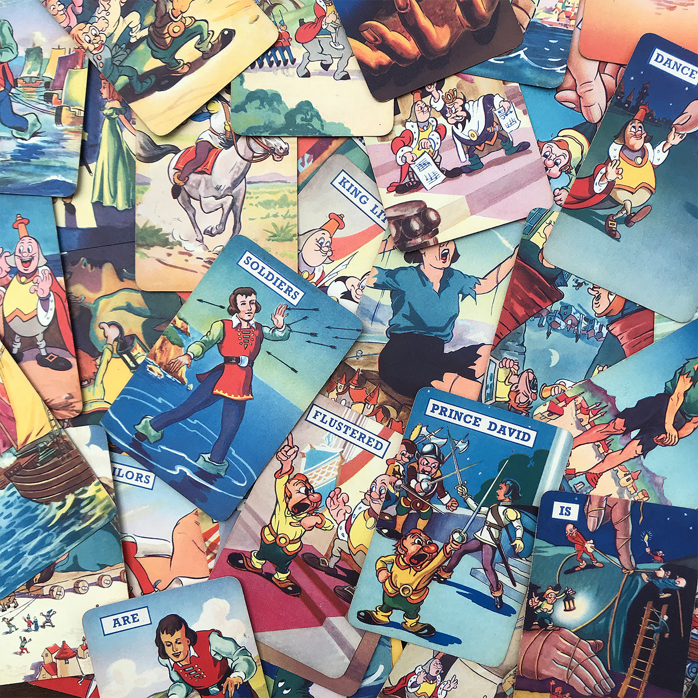 Vintage Pepys illustrated card game from the 1940's - Gulliver's Travels! It has the most charming, fun illustrations of all the characters from Gulliver's travels to Lilliput. - SHOP NOW - www.intovintage.co.uk