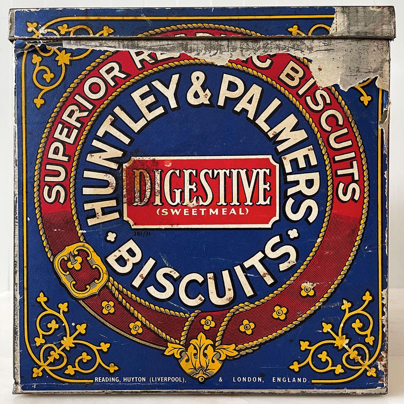 An Edwardian Huntley & Palmer’s large square Biscuit tin that would have been used in a shop to store biscuits for sale. Fantastic typography to the front with well preserved colourful print - SHOP NOW - www.intovintage.co.uk