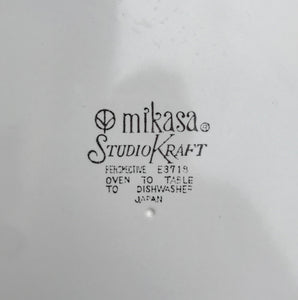 Vintage Mikasa Studio Kraft Perspective 32cm Plate. Mikasa Perspective E3718 Japan - SHOP NOW - www.intovintage.co.uk
