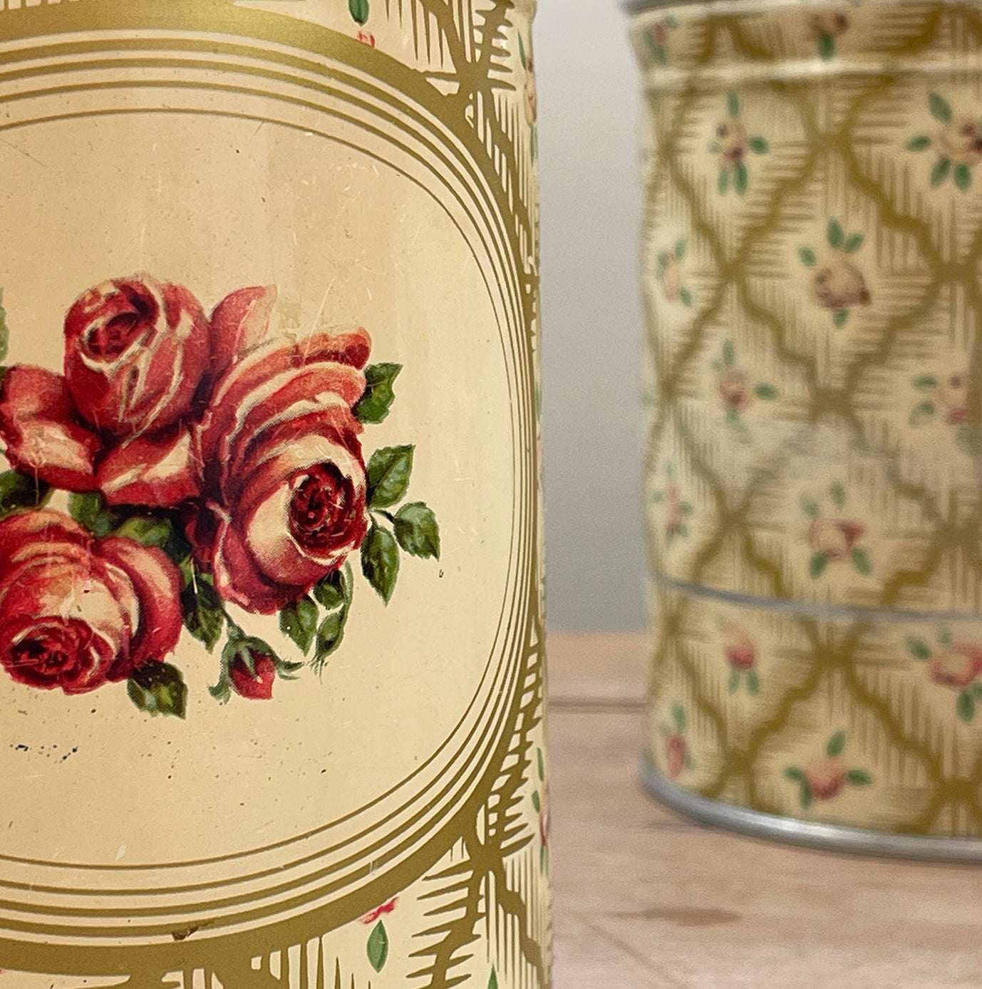 A set of 5 kitsch vintage Worcester Ware kitchen tins. Named the 'Cranbourne' range, the set consists of a Coffee, Tea, Sugar, Cereal, and lager Flour tin - SHOP NOW - www.intovintage.co.uk