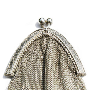 Vintage 800 Silver Mesh Purse. Find this and other Beautiful Vintage Bags & Purses for sale at Intovintage.co.uk.