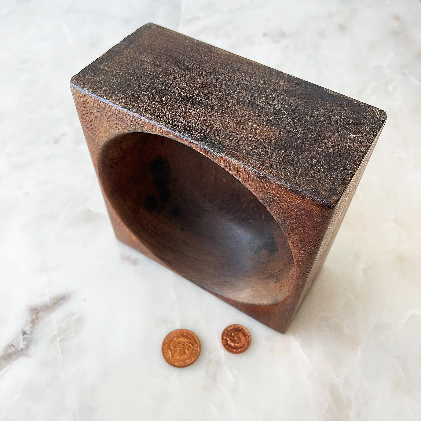 An Antique Mahogany Money Bowl. Good convenient size. Beautifully turned and very tactile. Ideal for keeping your spare change in or other bits and bobs. These trays were made to be used by shop keeps and market traders in the late 19th and early 20th century - SHOP NOW - www.intovintage.co.uk