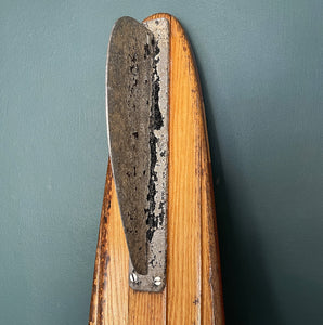 Uber cool vintage wooden mono water ski. It has a wonderful warm tone to the two tone wood. We have removed the old rubber footholds and given it a polish so that it can be seen in its full glory when mounted on the wall - SHOP NOW - www.intovintage.co.uk