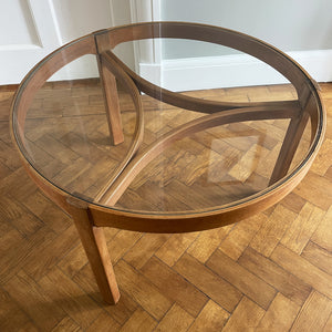 A mid century Trinity coffee table by Nathan c.1960. Crafted from quality teak with oak legs. Beautifully simple design and clearly influenced by the Scandinavian aesthetic - SHOP NOW - www.intovintage.co.uk