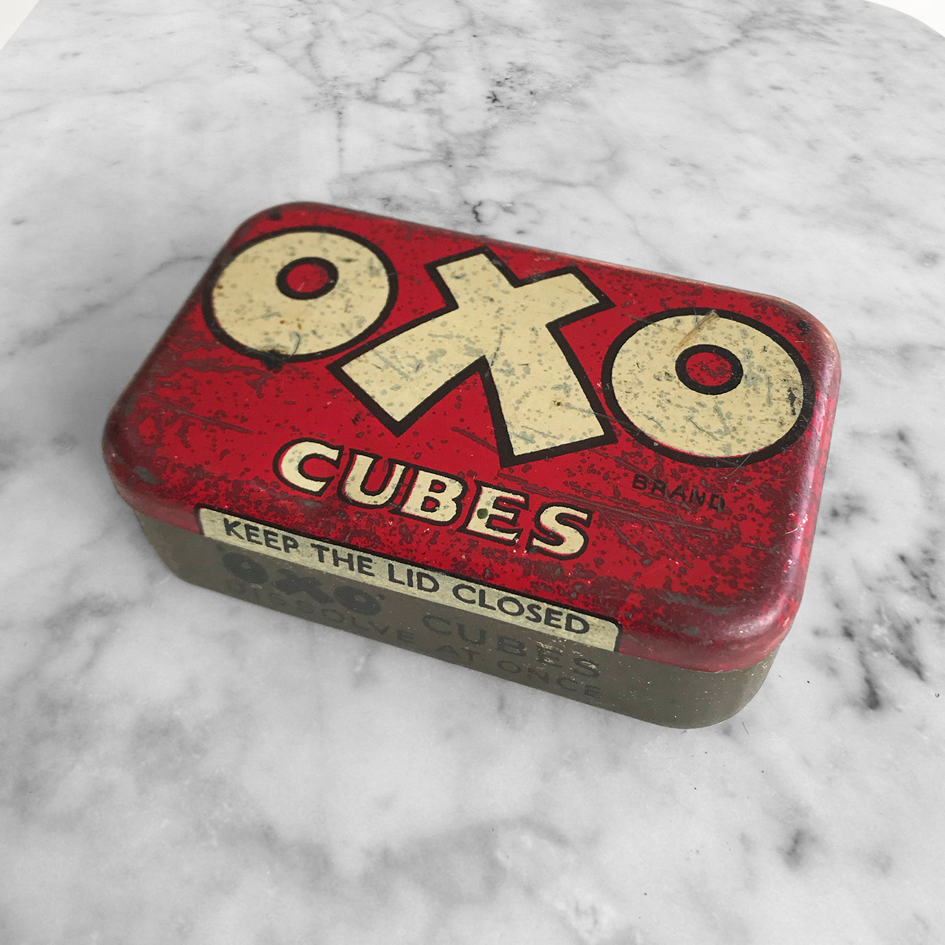 Nice little OXO Tin - SHOP NOW - www.intovintage.co.uk