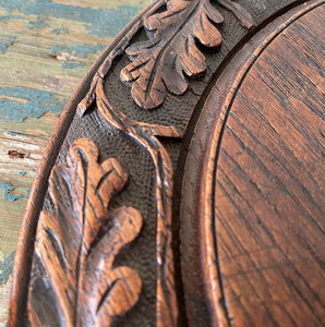 A beautifully deep carved Antique Oak Breadboard with pretty oak leaf detail to the edge. Signed to the back. In excellent condition and still nice and flat with no warping - SHOP NOW - www.intovintage.co.uk