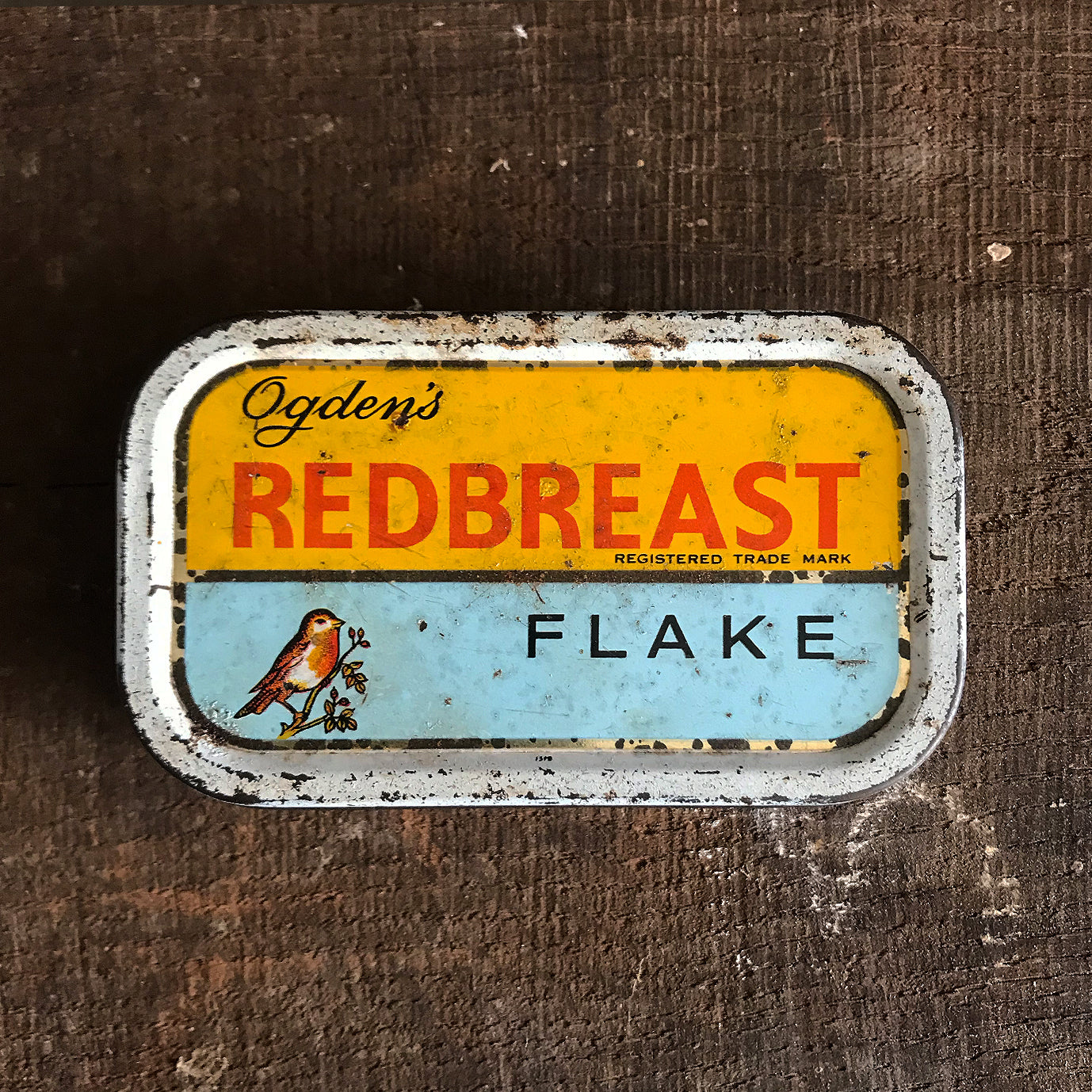 Vintage Ogden's Redbreast Flake Tobacco Tin. Nice popping colours to the front - SHOP NOW - www.intovintage.co.uk