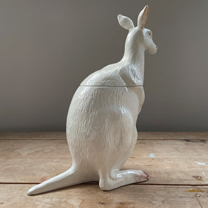 A well modeled ceramic Kangaroo has a removable head so you can keep biscuits or other bits and bobs inside. Made by Mancem of Italy - SHOP NOW - www.intovintage.co.uk