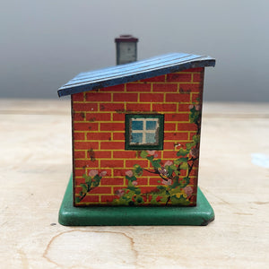 A scarce pre-war Hornby/Meccano O Gauge Tinplate Brink Allotment Shed. Great colours and detail within the print. The Hornby/Meccano mark appears on the reverse - SHOP NOW - www.intovintage.co.uk