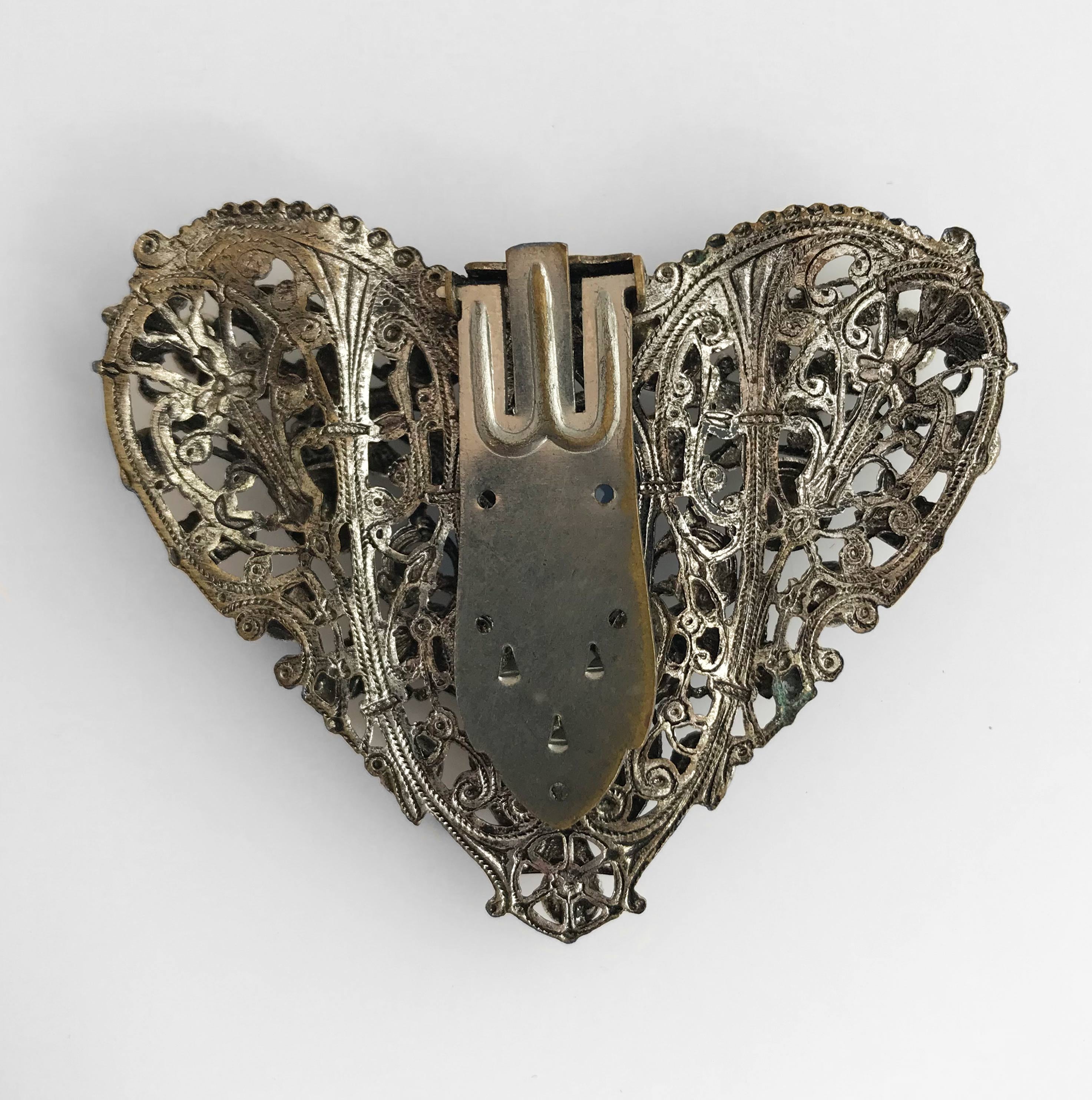 Edwardian Heart Dress Clip